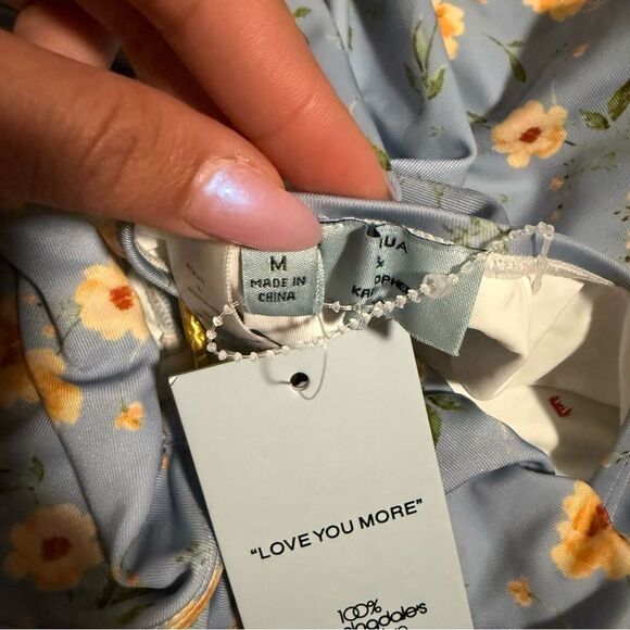 NWT Aqua x Kristopher Brock Floral Blue One Piece Swimsuit- Size Medium - Picture 6 of 10